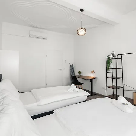 Nexstay Zentrum Komfort Fuer Familien & Gruppen Fuer 6 Gaeste Διαμέρισμα *