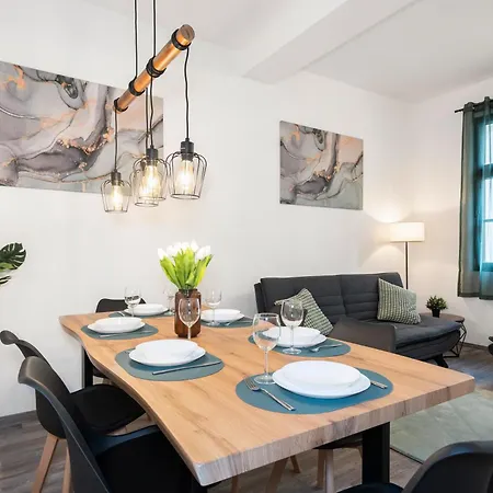 Nexstay Zentrum Komfort Fuer Familien & Gruppen Fuer 6 Gaeste Διαμέρισμα Ερλάνγκεν