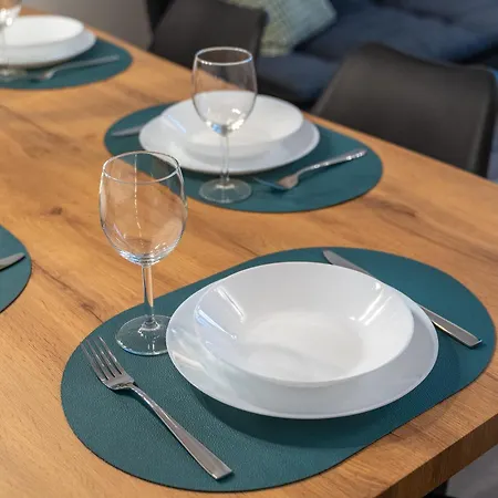 Nexstay Zentrum Komfort Fuer Familien & Gruppen Fuer 6 Gaeste Ερλάνγκεν